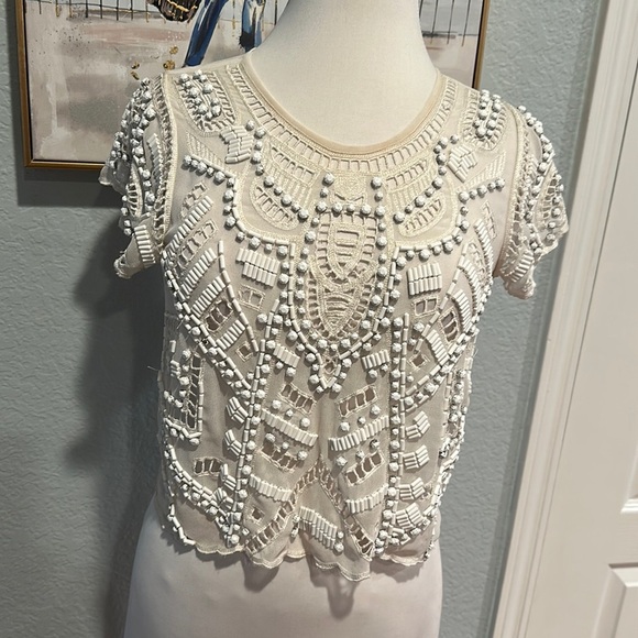 Lovers + Friends Tops - Revolve • Lovers + Friends Off-White Beaded Blouse • Sz S